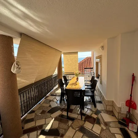 Antonio Apartment